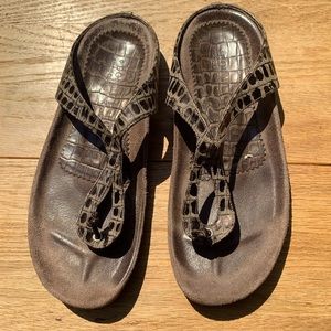 Donald J. Pliner sandals